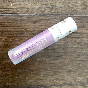 Jeffree Star CLOUT velour liquid lipstick
